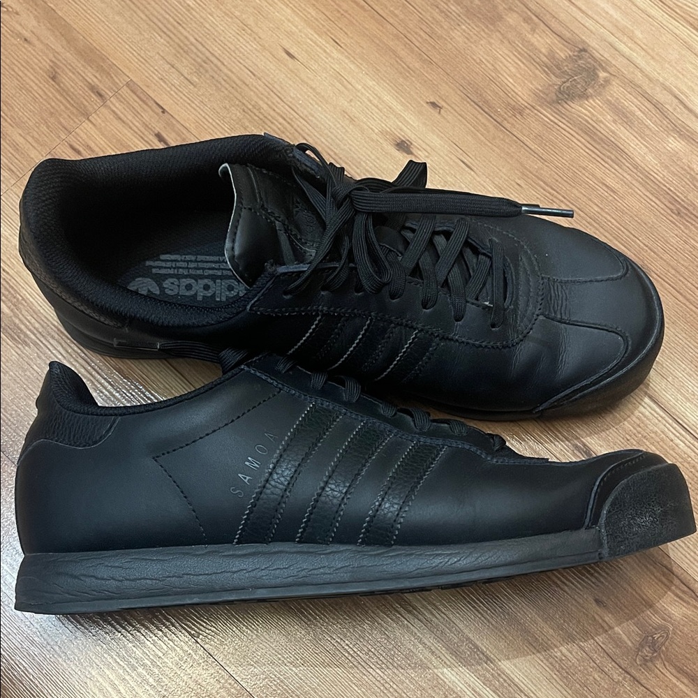 Adidas Samoa, Men's Classic Black Sneakers